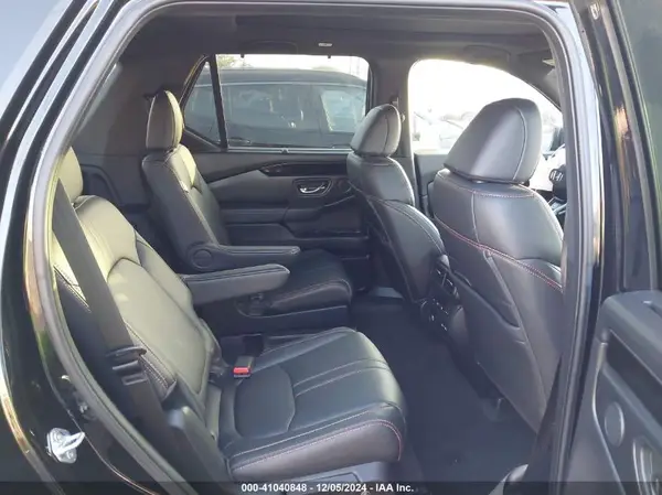 5FNYG1H60PB023366 2023 HONDA PILOT - Image 8