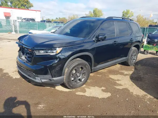 5FNYG1H61SB111187 2025 HONDA PILOT - Image 2