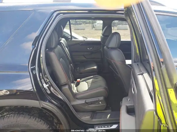 5FNYG1H61SB111187 2025 HONDA PILOT - Image 8