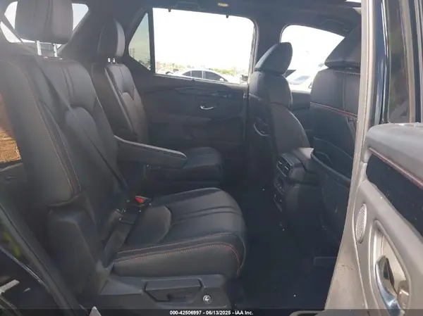 5FNYG1H62PB015320 2023 HONDA PILOT - Image 8