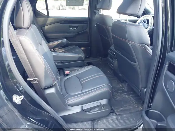 5FNYG1H62PB042095 2023 HONDA PILOT - Image 8
