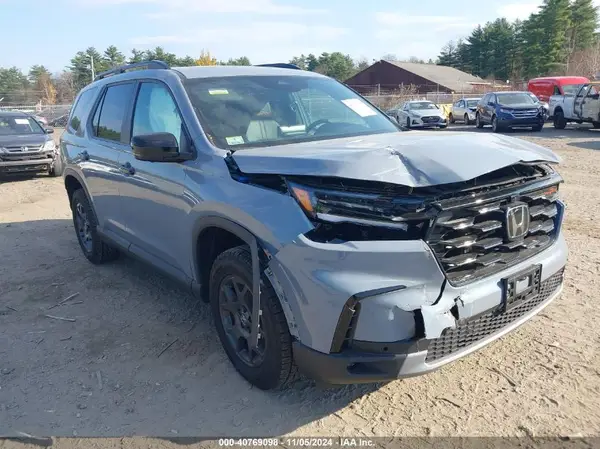 5FNYG1H62RB018754 2024 HONDA PILOT - Image 1