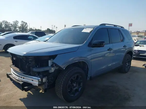 5FNYG1H62RB020018 2024 HONDA PILOT - Image 2