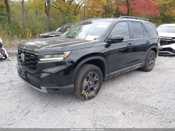 5FNYG1H62SB082637 2025 HONDA PILOT - Image 2