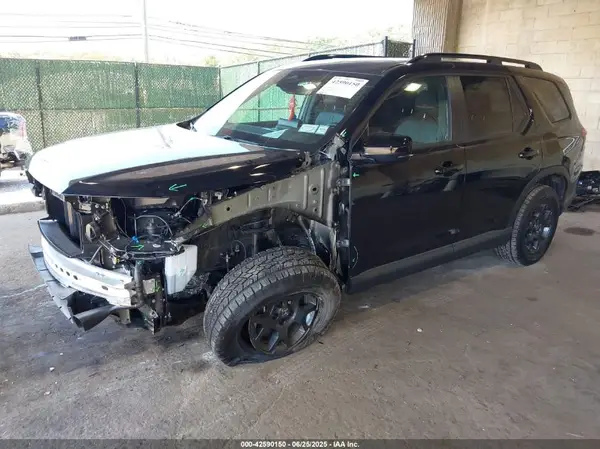 5FNYG1H62SB114101 2025 HONDA PILOT - Image 2