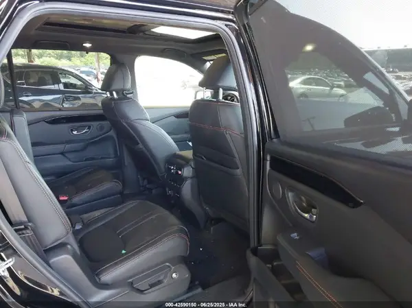 5FNYG1H62SB114101 2025 HONDA PILOT - Image 8
