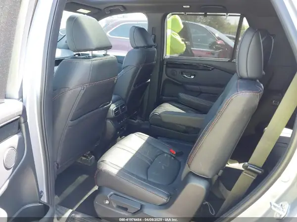 5FNYG1H64SB076631 2025 HONDA PILOT - Image 8