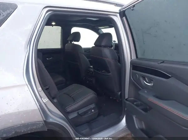 5FNYG1H64SB155569 2025 HONDA PILOT - Image 8
