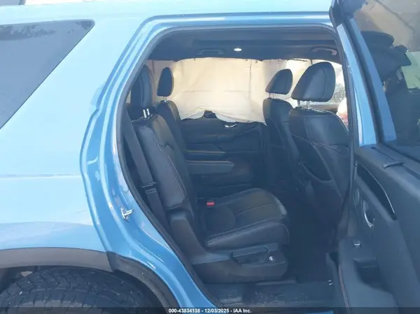 5FNYG1H65SB025901 2025 HONDA PILOT - Image 8