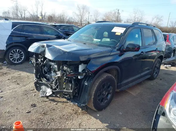 5FNYG1H66PB058283 2023 HONDA PILOT - Image 2