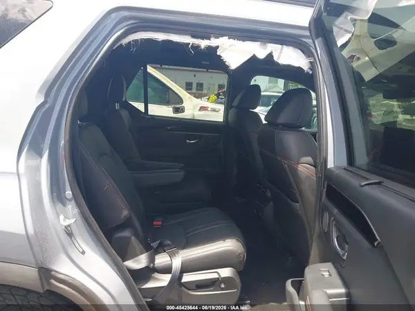 5FNYG1H68PB026869 2023 HONDA PILOT - Image 8