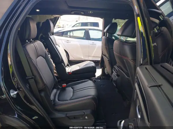 5FNYG1H68SB011605 2025 HONDA PILOT - Image 8