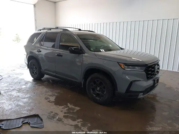 5FNYG1H68SB028775 2025 HONDA PILOT - Image 1