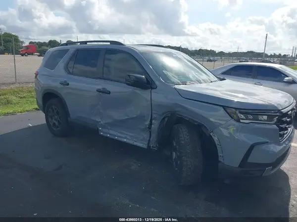 5FNYG1H68SB042353 2025 HONDA PILOT - Image 1