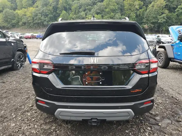 2023 HONDA PILOT auction photo 6