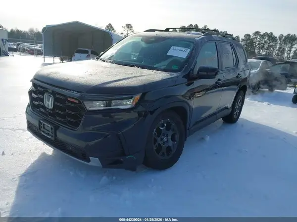5FNYG1H69RB000428 2024 HONDA PILOT - Image 2