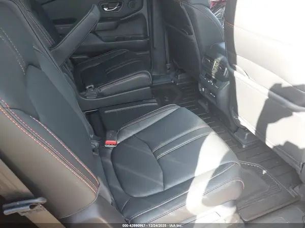 5FNYG1H69SB036710 2025 HONDA PILOT - Image 8