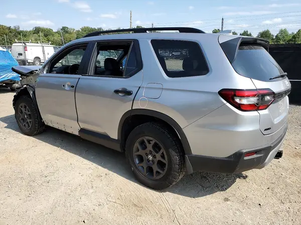 5FNYG1H69SB037677 2025 HONDA PILOT - Image 2