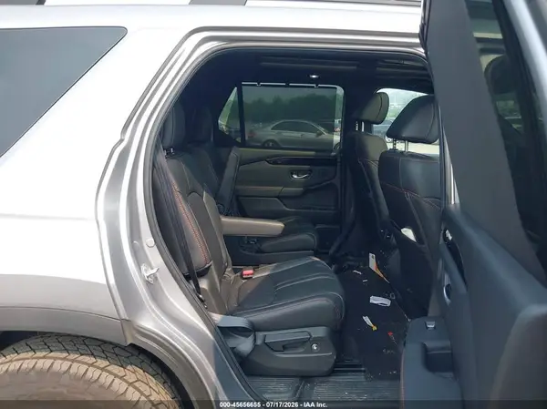 5FNYG1H6XSB182694 2025 HONDA PILOT - Image 8