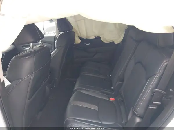 5FNYG1H70RB044262 2024 HONDA PILOT - Image 8