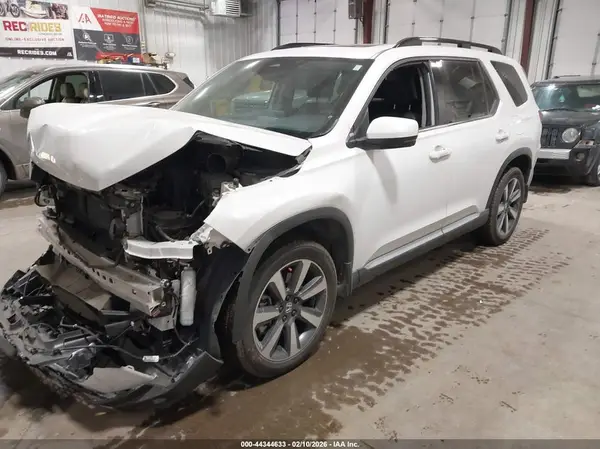 5FNYG1H70SB004382 2025 HONDA PILOT - Image 2