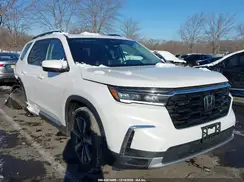 5FNYG1H70SB060645 2025 HONDA PILOT