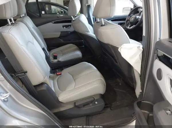 5FNYG1H70SB101842 2025 HONDA PILOT - Image 8