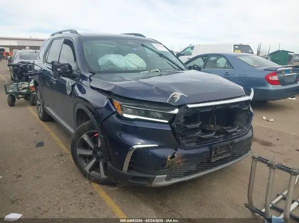 5FNYG1H71RB029429 2024 HONDA PILOT - Image 1