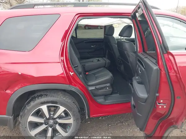5FNYG1H71RB035070 2024 HONDA PILOT - Image 8