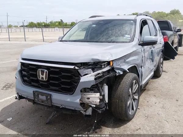 5FNYG1H72RB018858 2024 HONDA PILOT - Image 2