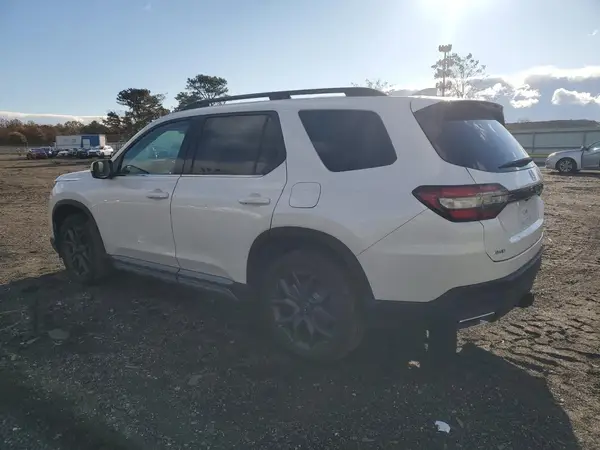 5FNYG1H73RB017122 2024 HONDA PILOT - Image 2