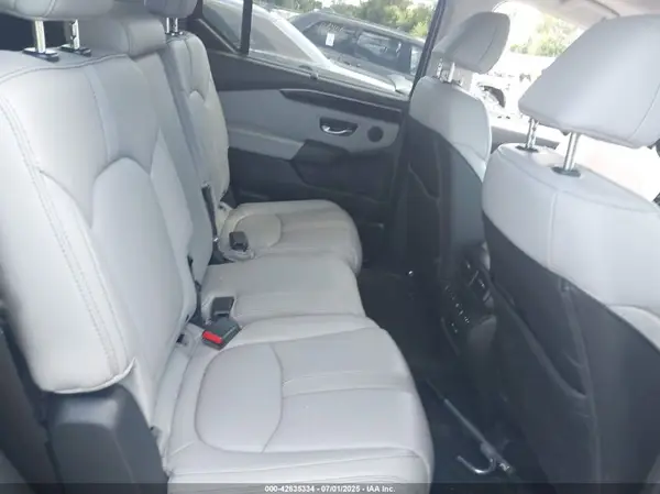 5FNYG1H73SB114956 2025 HONDA PILOT - Image 8