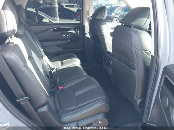 5FNYG1H74RB020112 2024 HONDA PILOT - Image 8