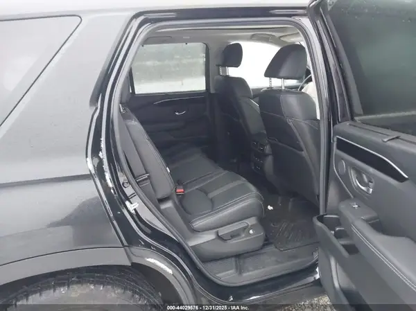 5FNYG1H74RB021390 2024 HONDA PILOT - Image 8
