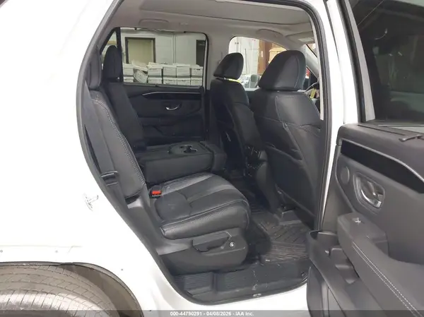 5FNYG1H75SB189805 2025 HONDA PILOT - Image 8