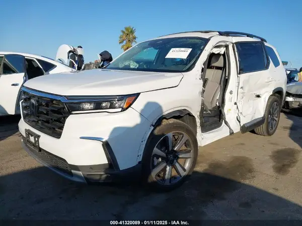5FNYG1H76SB010588 2025 HONDA PILOT - Image 2