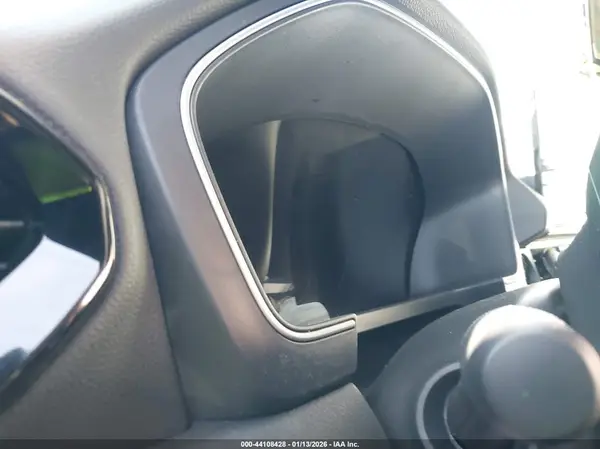 2025 HONDA PILOT auction photo 7