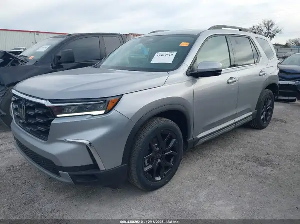 5FNYG1H77SB133803 2025 HONDA PILOT - Image 2