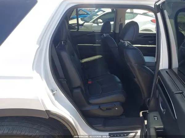 5FNYG1H78RB007301 2024 HONDA PILOT - Image 8