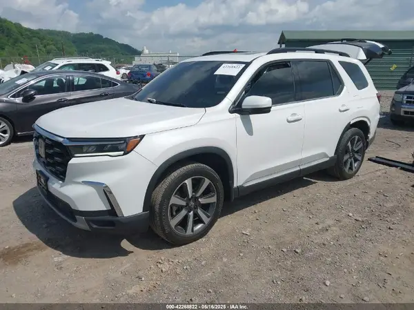 5FNYG1H78RB018475 2024 HONDA PILOT - Image 2