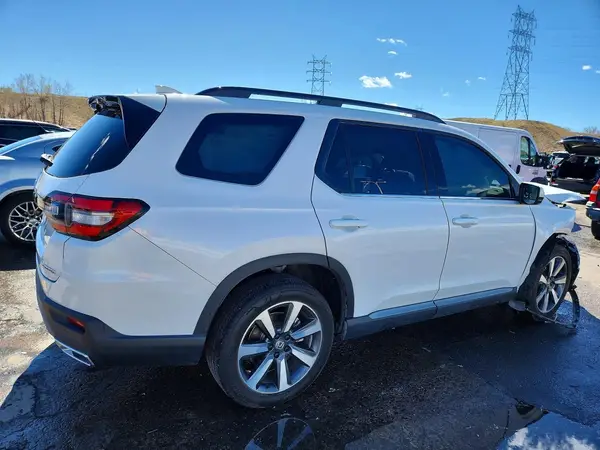 5FNYG1H78SB111387 2025 HONDA PILOT - Image 2