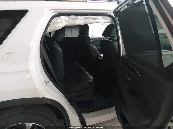 5FNYG1H79PB055063 2023 HONDA PILOT - Image 8