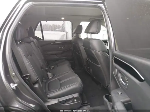 5FNYG1H79RB012796 2024 HONDA PILOT - Image 8
