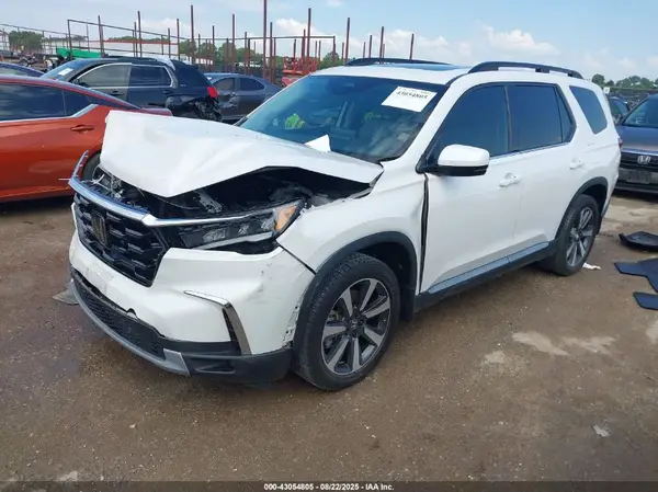 5FNYG1H7XRB005565 2024 HONDA PILOT - Image 2