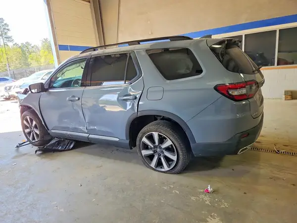 5FNYG1H7XRB009728 2024 HONDA PILOT - Image 2