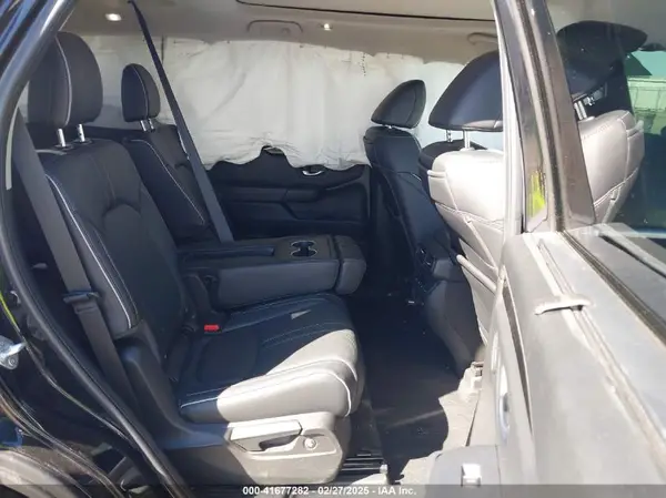 5FNYG1H80PB007959 2023 HONDA PILOT - Image 8