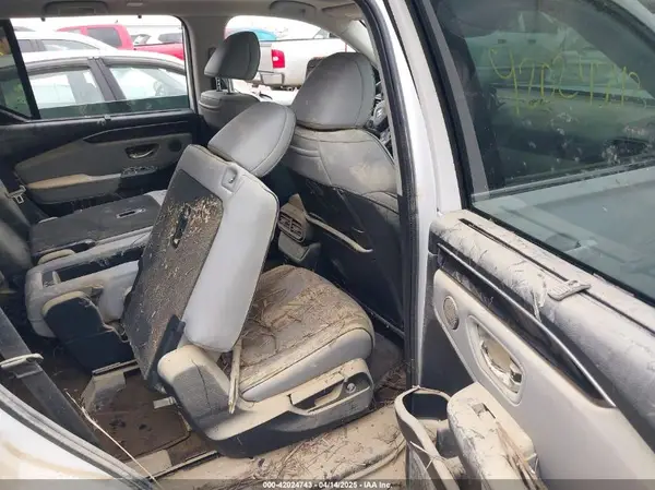 5FNYG1H80PB020937 2023 HONDA PILOT - Image 8