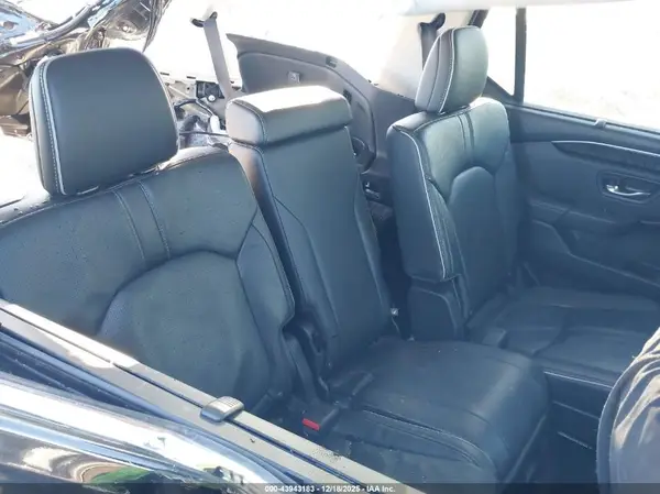 5FNYG1H80PB043604 2023 HONDA PILOT - Image 8