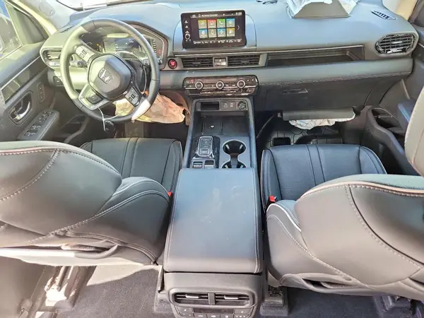 5FNYG1H81SB132073 2025 HONDA PILOT - Image 8