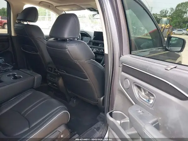 5FNYG1H82PB010622 2023 HONDA PILOT - Image 8